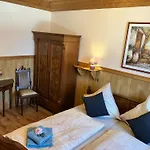 Accommodatie bij particulieren Gaestehaus Zur Burggraefin *