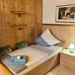 Gaestehaus Zur Burggraefin Accommodatie bij particulieren Manderscheid