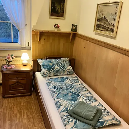 Homestay Gaestehaus Zur Burggraefin