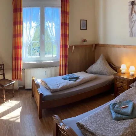 Séjour chez l'habitant Gaestehaus Zur Burggraefin Manderscheid