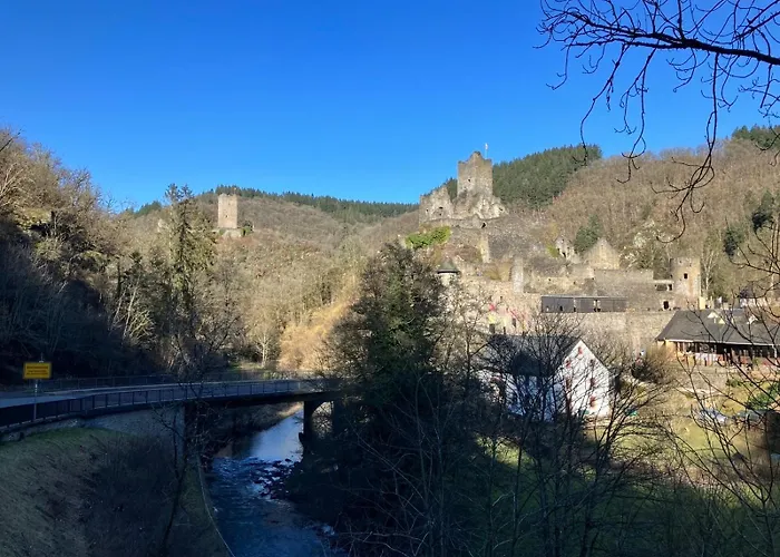 Gaestehaus Zur Burggraefin Homestay