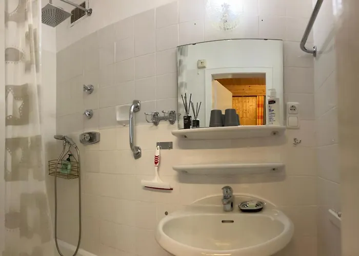 Gaestehaus Zur Burggraefin * Manderscheid